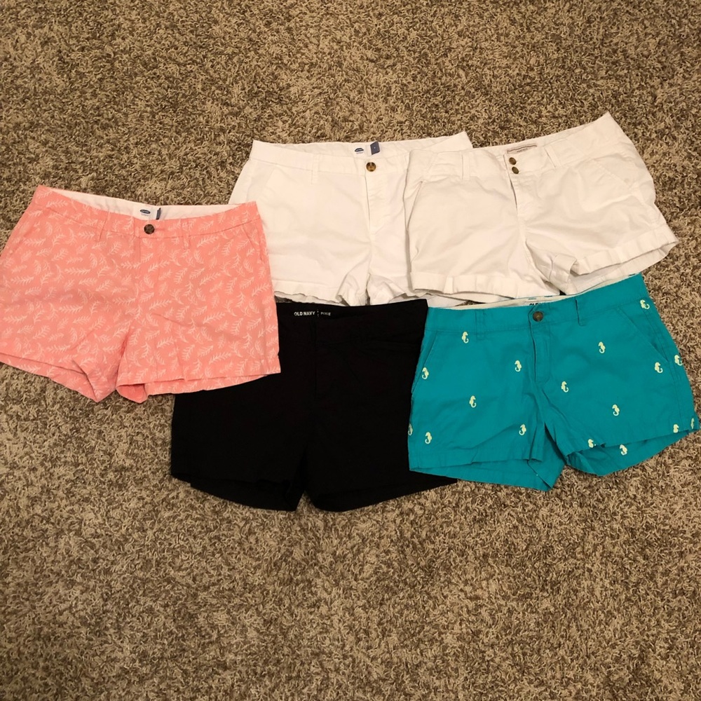 Lot of Old Navy size 6 shorts